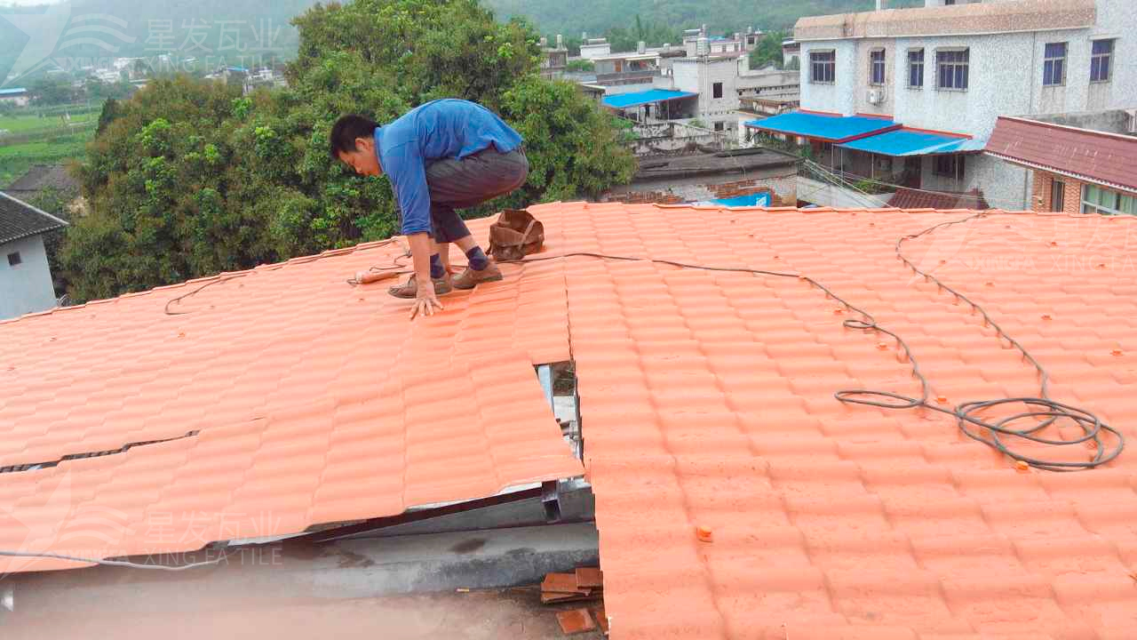 邯鄲屋頂鋪設安裝合成樹脂瓦時，牢牢記住這3點，就不怕屋頂出問題！